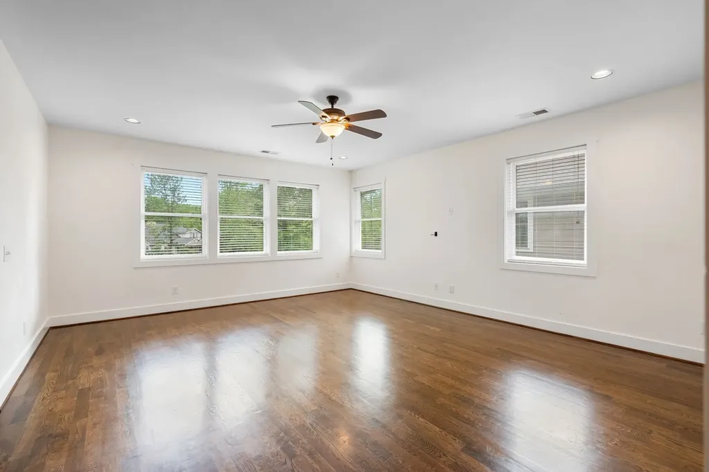 2129 Wooddale Lane Nashville TN 37214