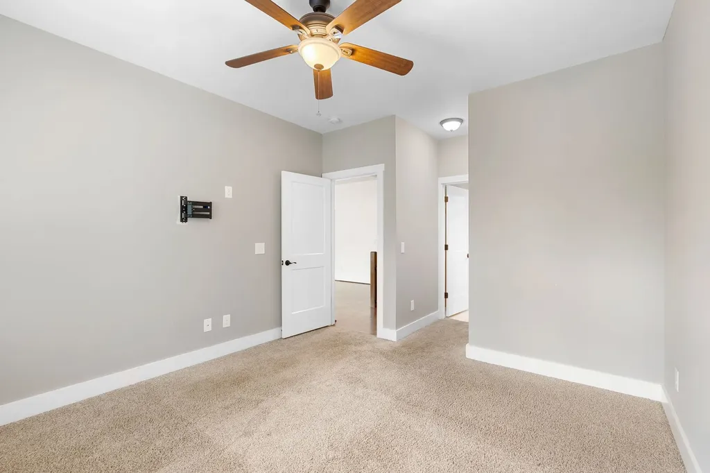 2129 Wooddale Lane Nashville TN 37214