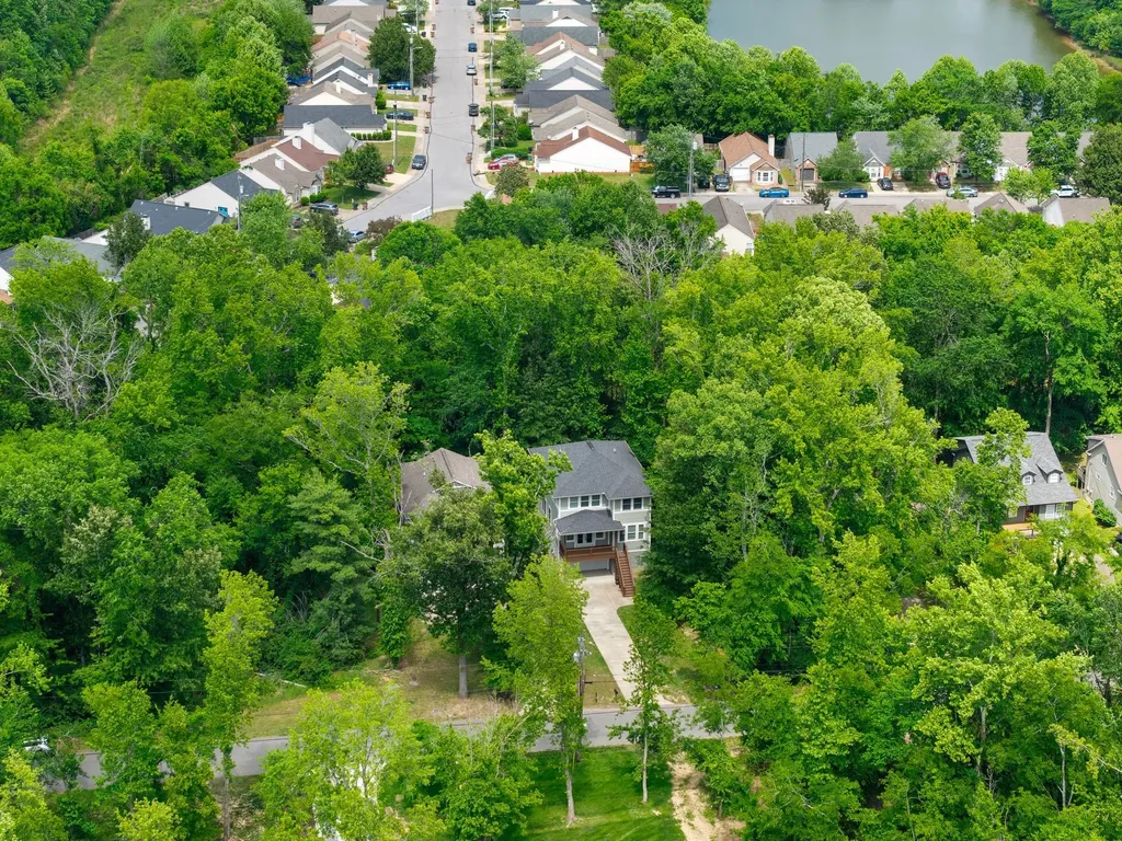 2129 Wooddale Lane Nashville TN 37214