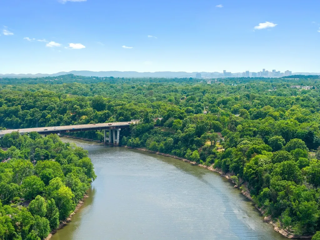 2129 Wooddale Lane Nashville TN 37214