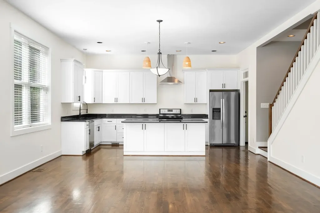 2129 Wooddale Lane Nashville TN 37214