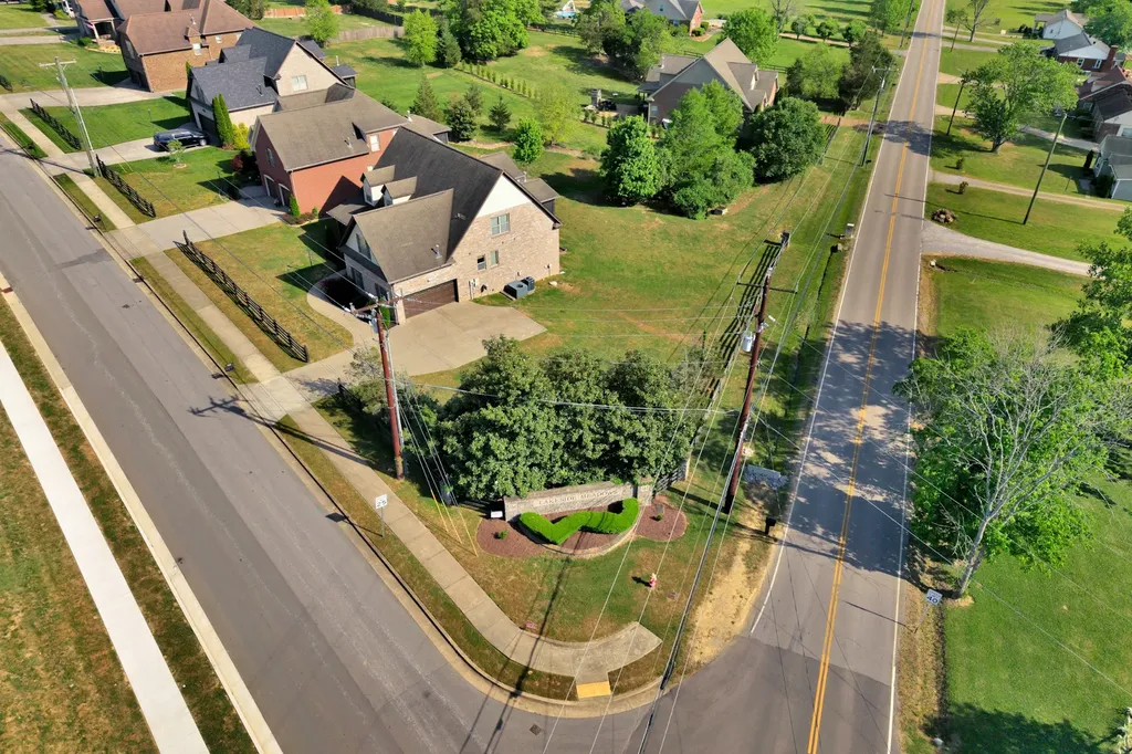 3501 Earhart Road Mount Juliet TN 37122