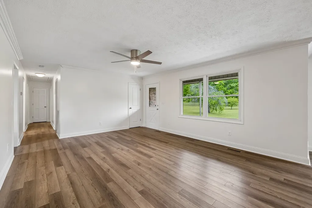 1397 Blue Creek Road, E Waverly TN 37185