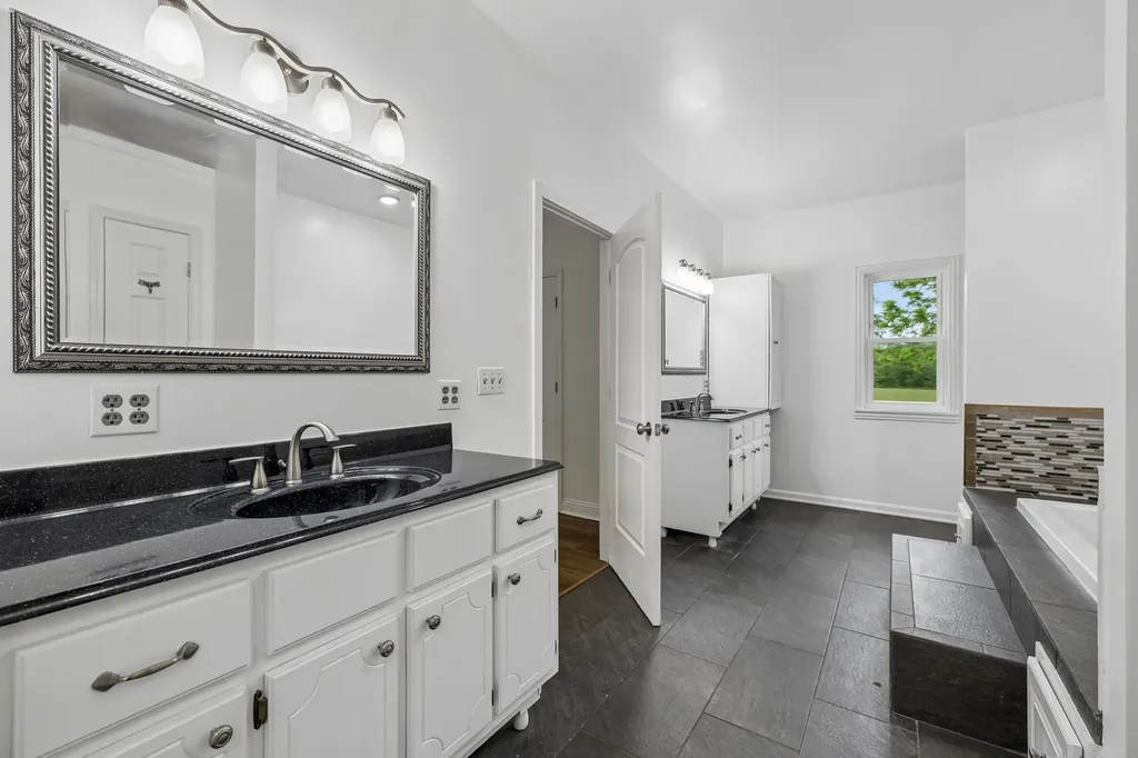 1397 Blue Creek Road, E Waverly TN 37185