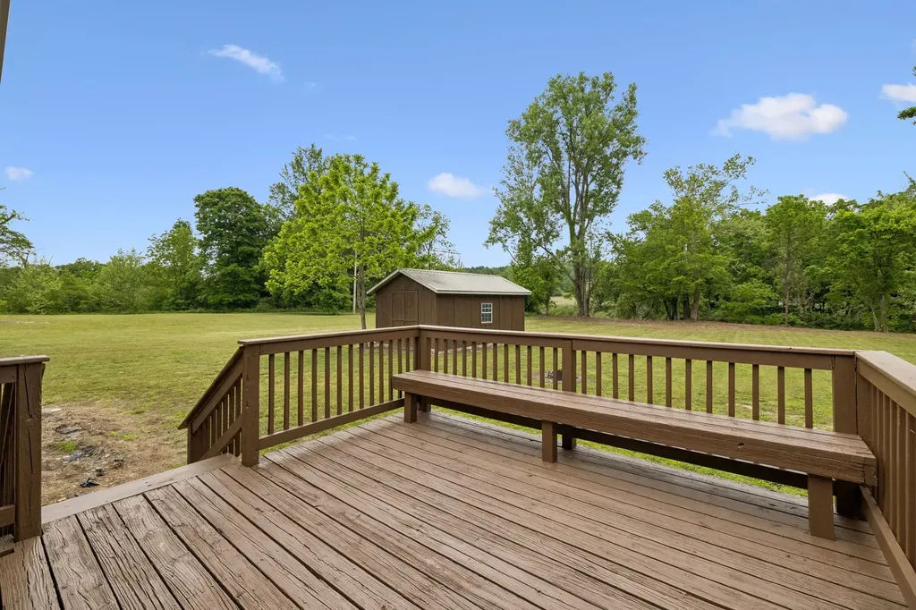 1397 Blue Creek Road, E Waverly TN 37185