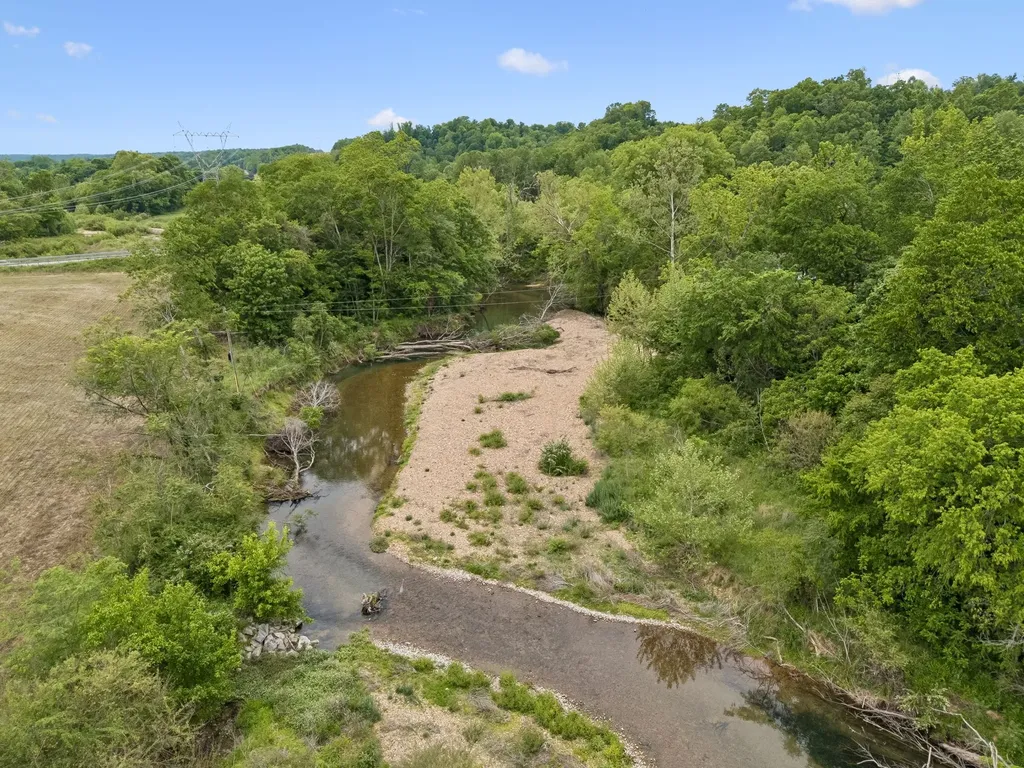 1397 Blue Creek Road, E Waverly TN 37185