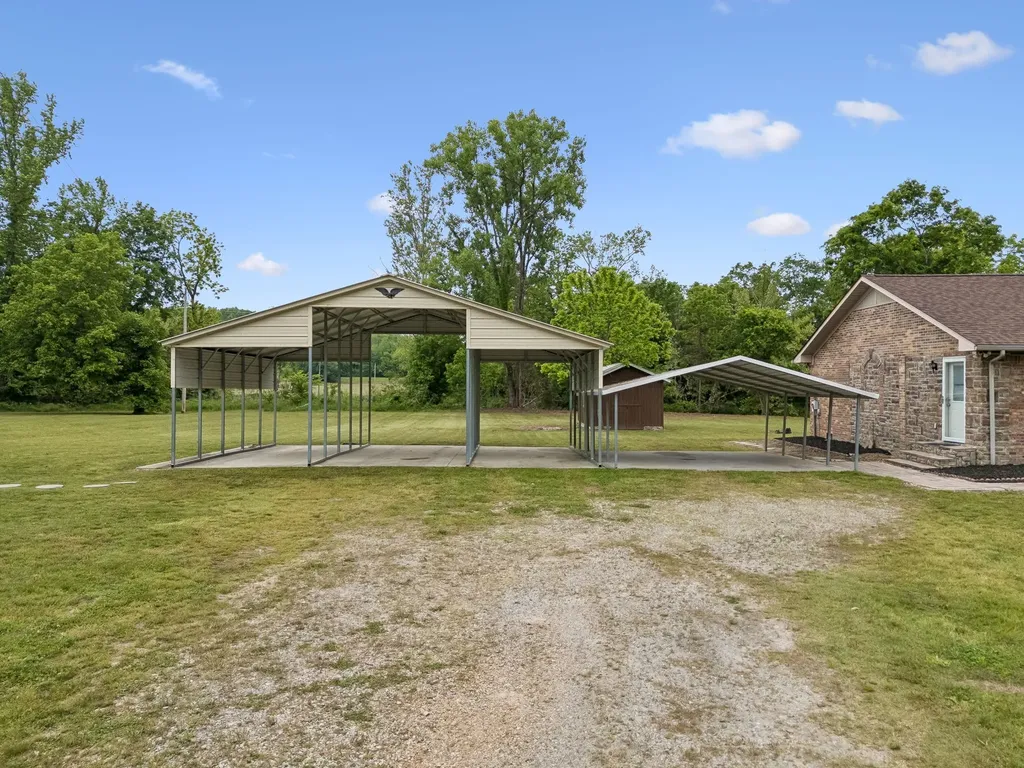 1397 Blue Creek Road, E Waverly TN 37185
