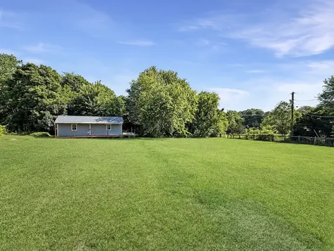 1390 Cooley Ford Road Tennessee Ridge TN 37178