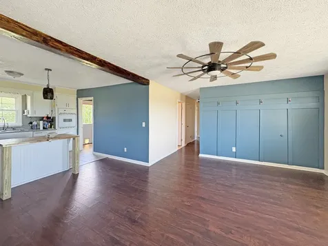 1390 Cooley Ford Road Tennessee Ridge TN 37178