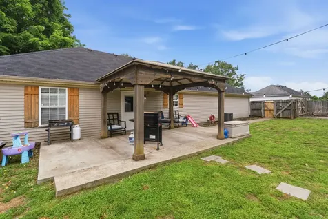 3006 Arthur Drive Murfreesboro TN 37127