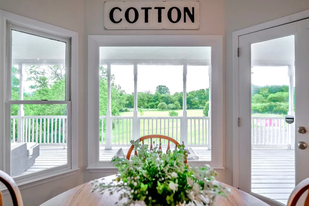 4038 Foxfield Drive Columbia TN 38401