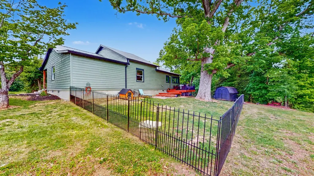 6421 Clarksville Pike Joelton TN 37080