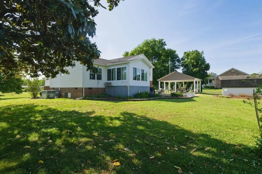 397 Canaan Road Columbia TN 38401