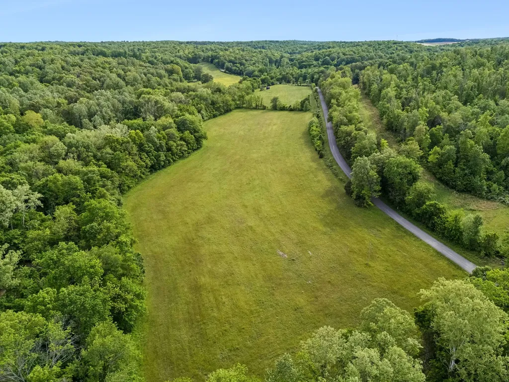 1675 Balthrop Branch Road Dickson TN 37055