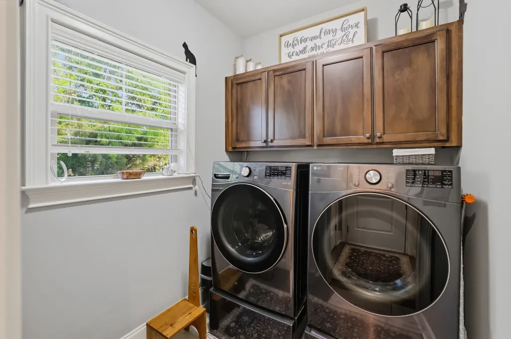 906 Harrisburg Lane Mount Juliet TN 37122