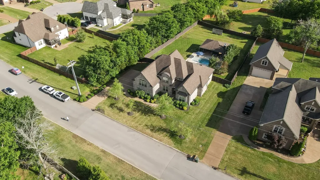 906 Harrisburg Lane Mount Juliet TN 37122