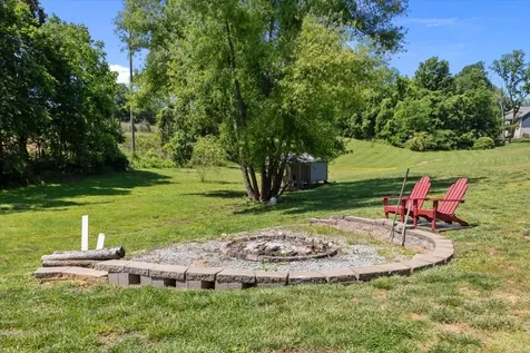 180 Alonzo Place Cunningham TN 37052