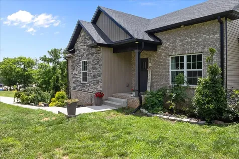 180 Alonzo Place Cunningham TN 37052