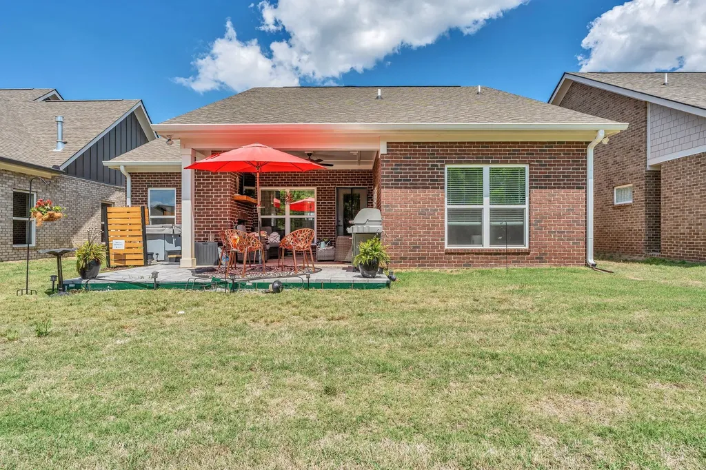 7112 Maddenwood Lane Hermitage TN 37076
