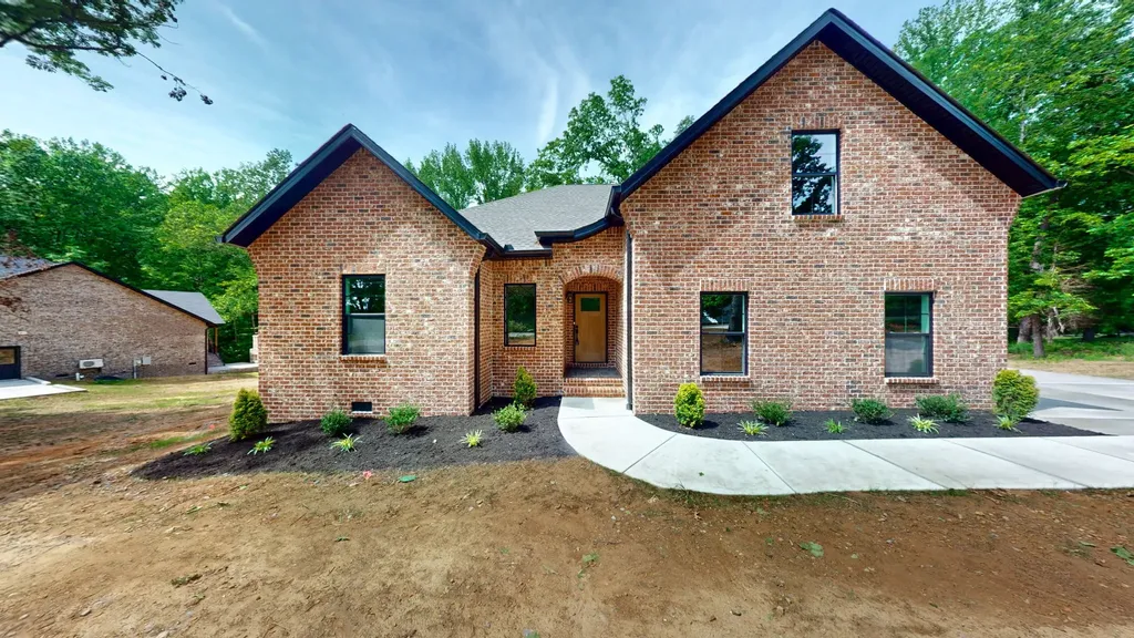 14268 Betts Road Goodlettsville TN 37072