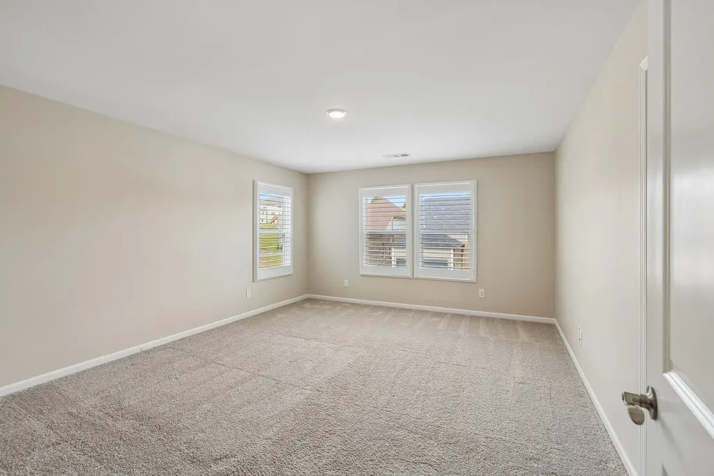 182 Oasis Drive La Vergne TN 37086