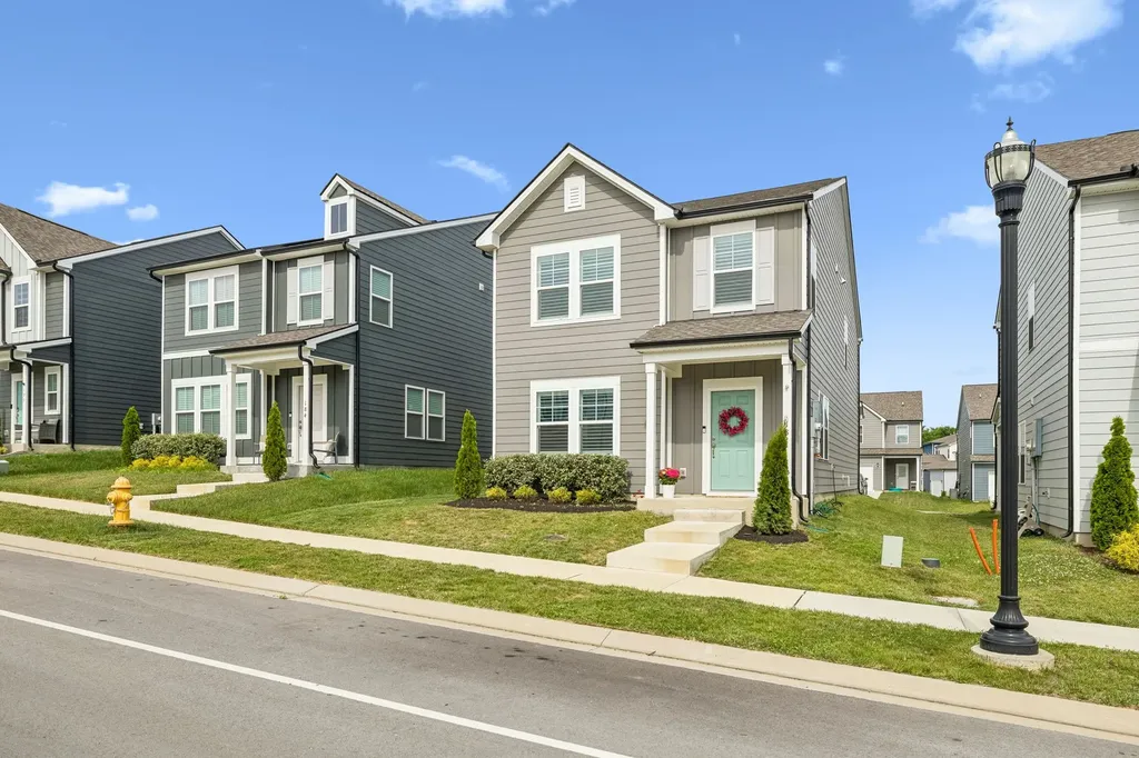 182 Oasis Drive La Vergne TN 37086