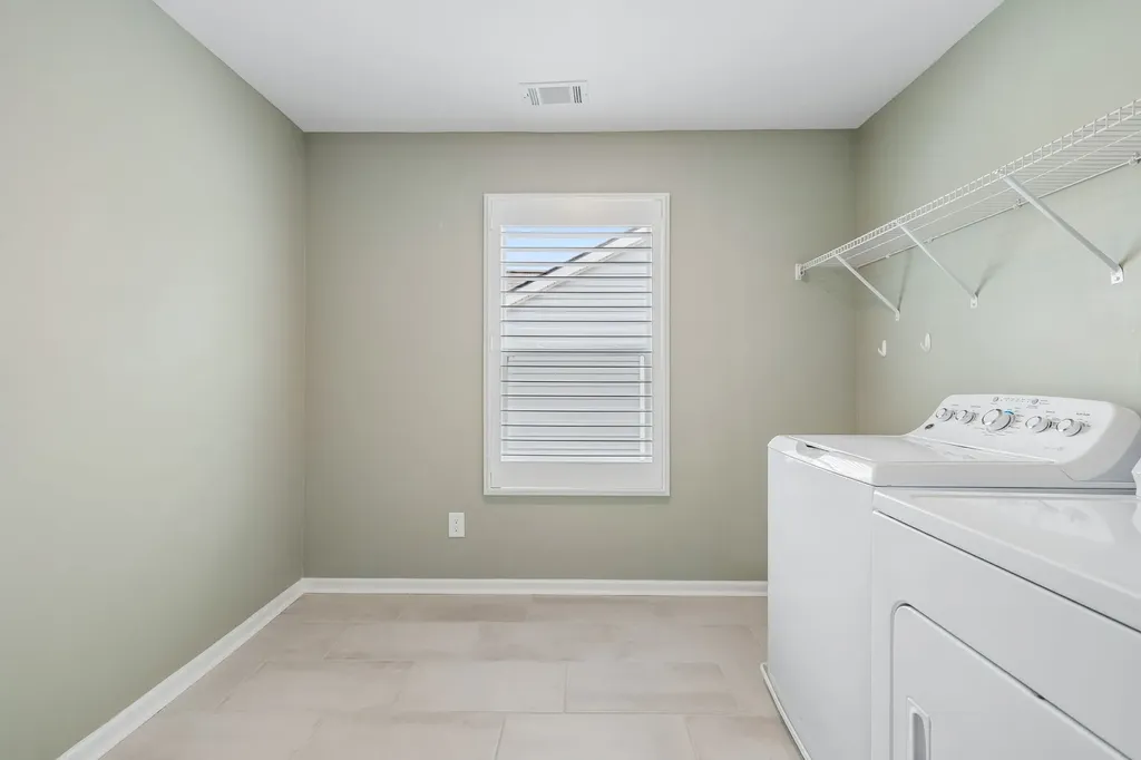 182 Oasis Drive La Vergne TN 37086