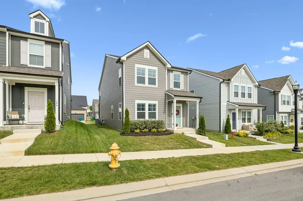 182 Oasis Drive La Vergne TN 37086