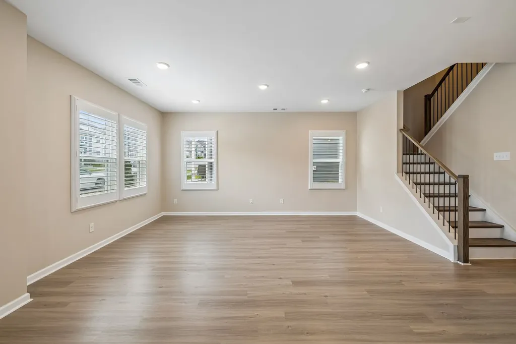 182 Oasis Drive La Vergne TN 37086