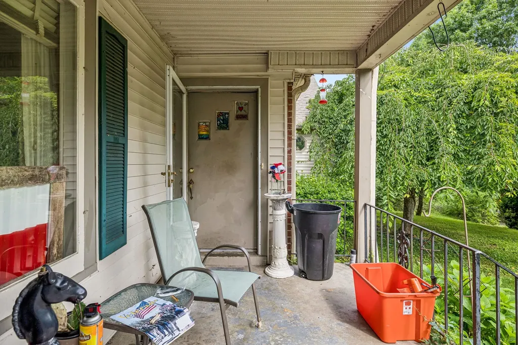 1112 Neelys Bend Road Madison TN 37115