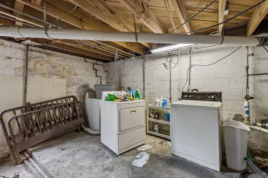 1112 Neelys Bend Road Madison TN 37115