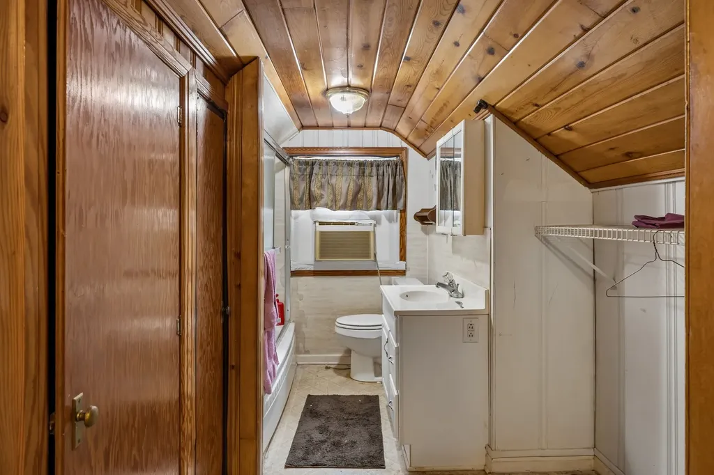 1112 Neelys Bend Road Madison TN 37115