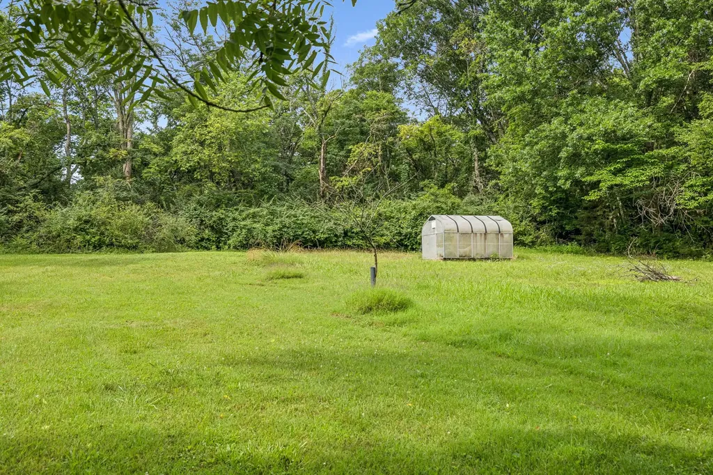 1112 Neelys Bend Road Madison TN 37115