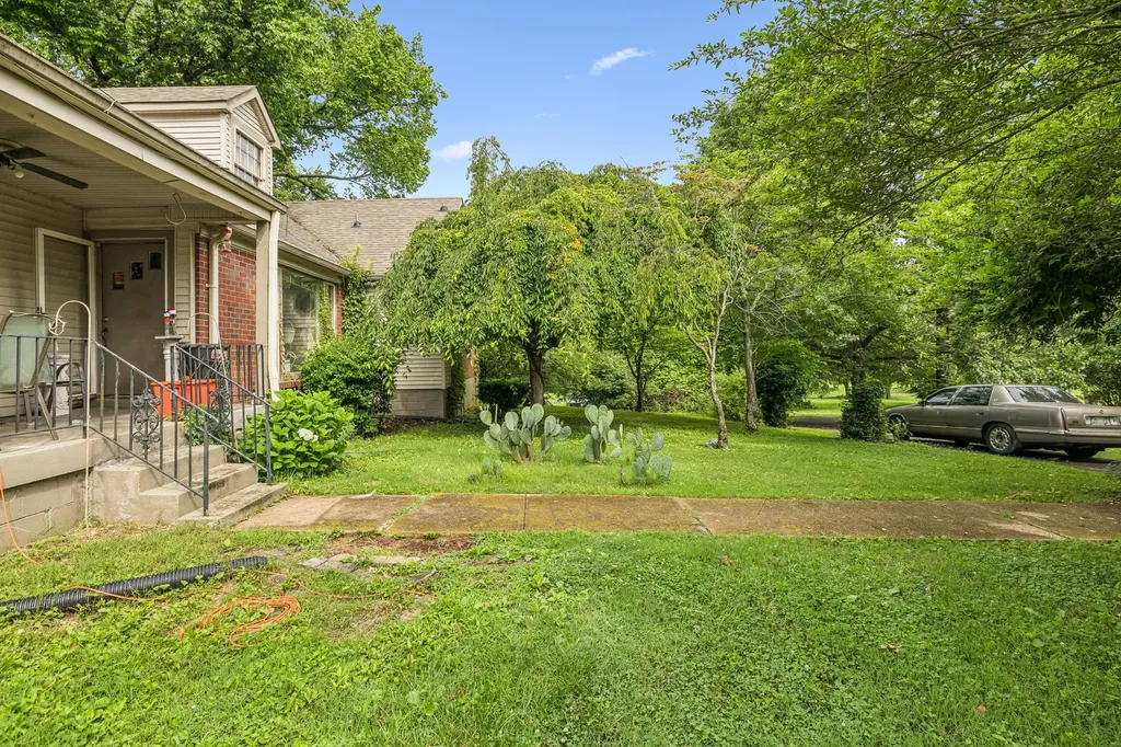 1112 Neelys Bend Road Madison TN 37115