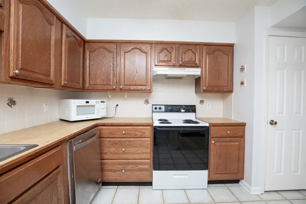 557 Peach Valley Road Gallatin TN 37066
