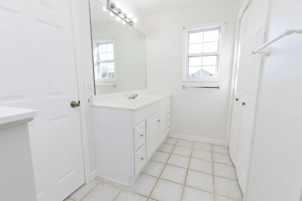 557 Peach Valley Road Gallatin TN 37066