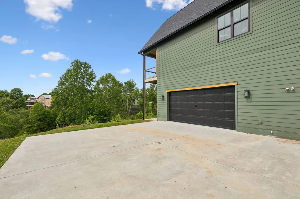 169 Joy Circle Winchester TN 37398