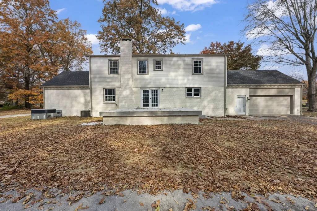 104 W Longview Drive Portland TN 37148