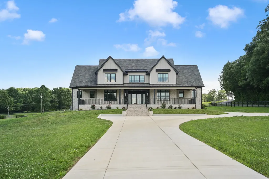 3755 Holmes Gap Road Watertown TN 37184