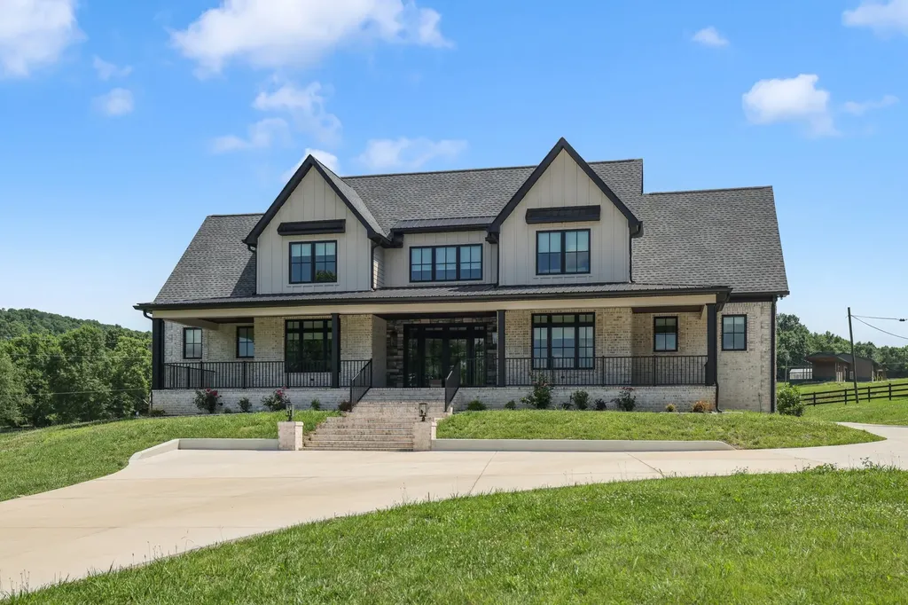 3755 Holmes Gap Road Watertown TN 37184