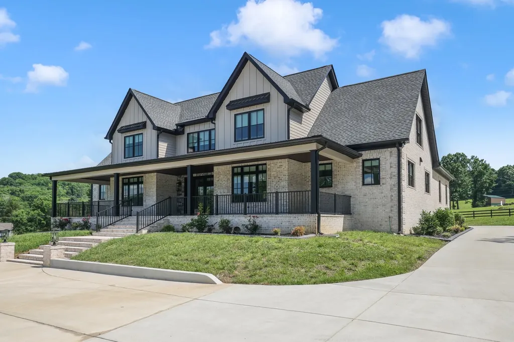 3755 Holmes Gap Road Watertown TN 37184