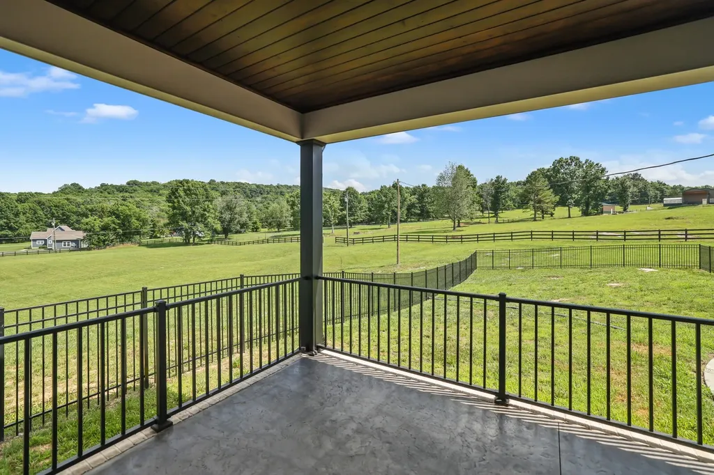 3755 Holmes Gap Road Watertown TN 37184