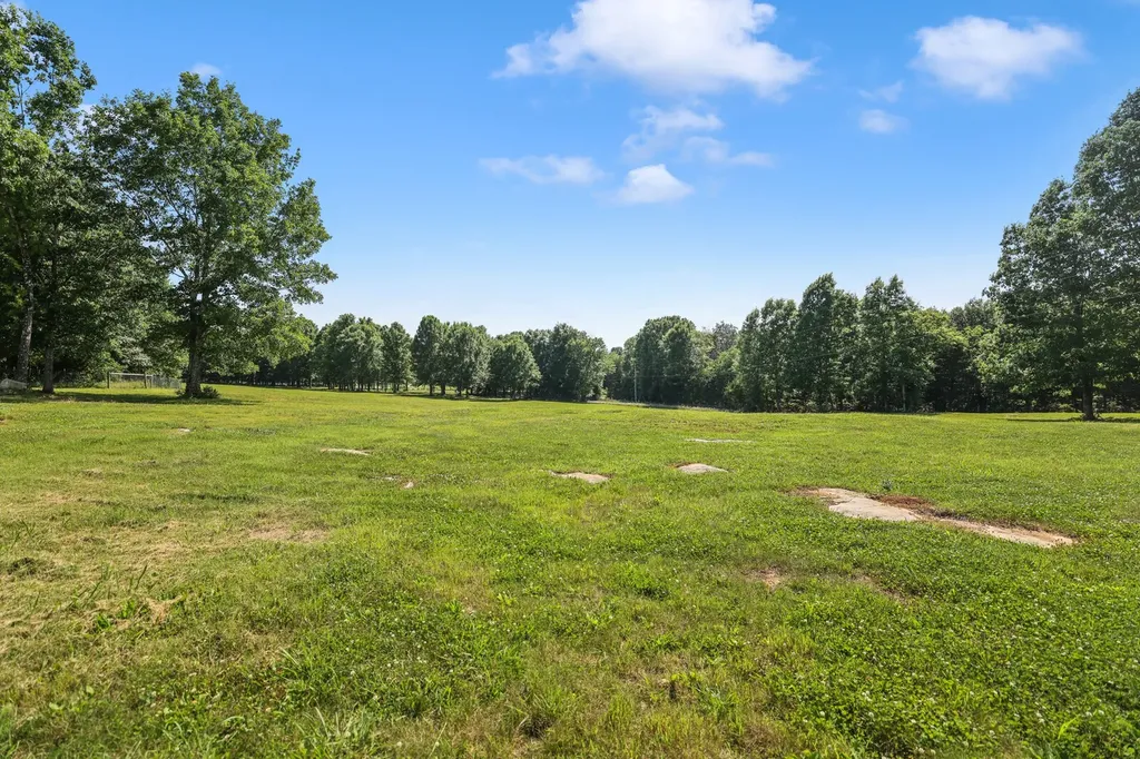 3755 Holmes Gap Road Watertown TN 37184
