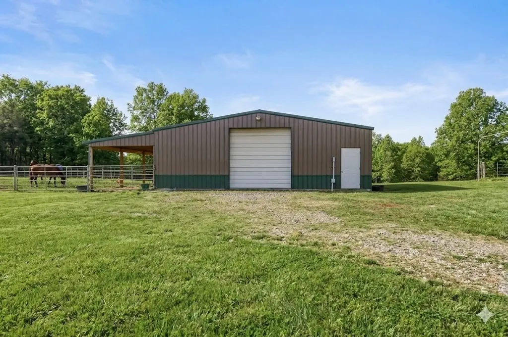 3755 Holmes Gap Road Watertown TN 37184