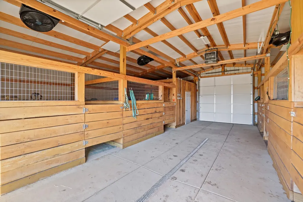 3755 Holmes Gap Road Watertown TN 37184