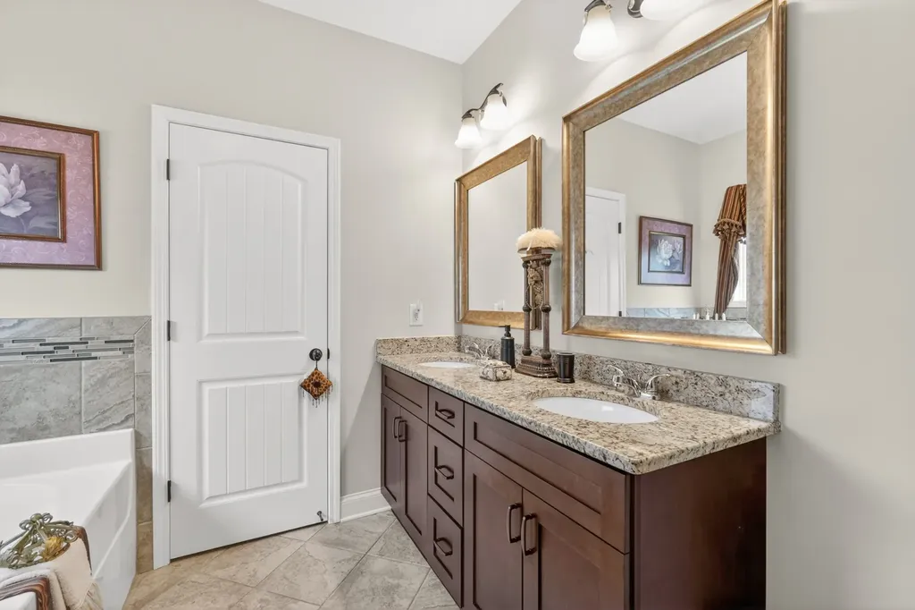2816 Cason Lane Murfreesboro TN 37128