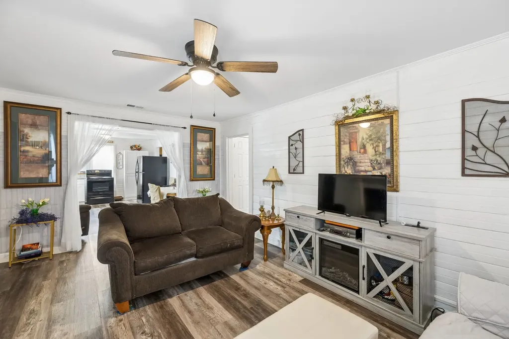130 Cornwell Avenue Watertown TN 37184