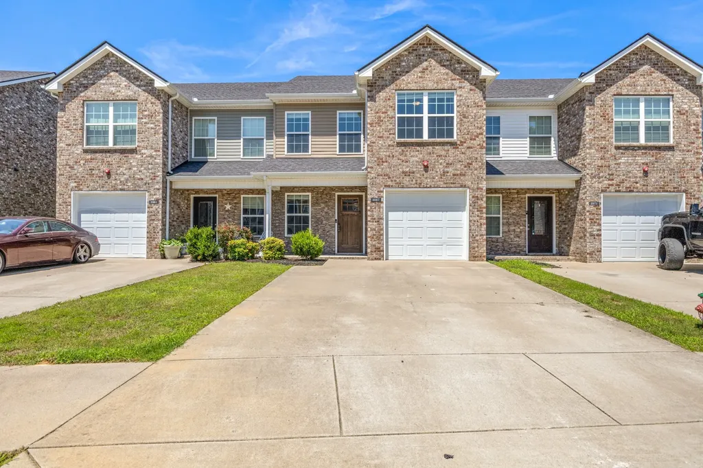 2067 Downstream Drive Ashland City TN 37015