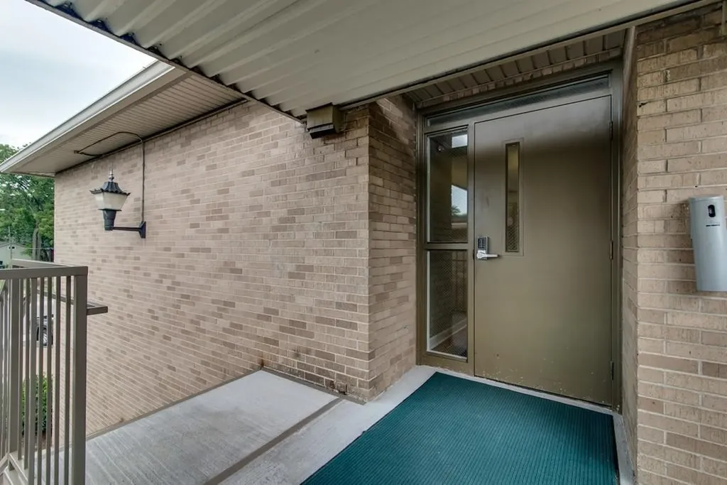 2020 Beech Avenue Nashville TN 37204