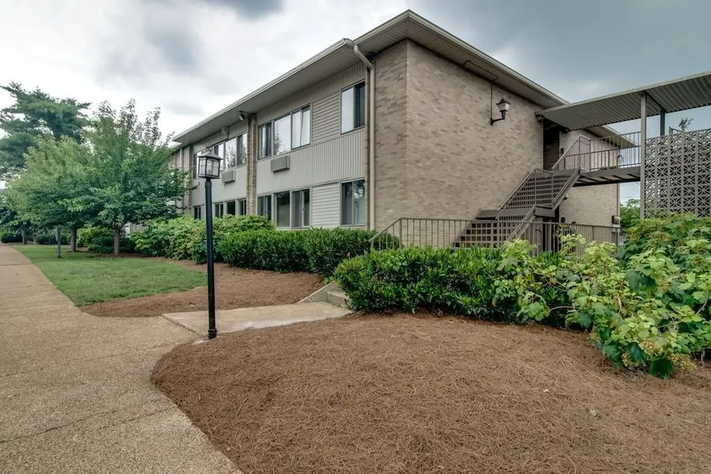 2020 Beech Avenue Nashville TN 37204